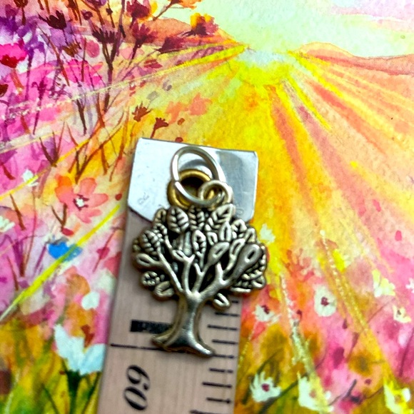 5/$10❤️❤️❤️NEW Tibetan Silver Tree of Life Charm Pendant - Picture 3 of 3